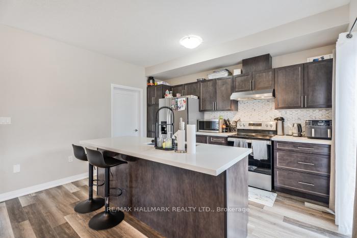 Photo 17 of 299 Dalgleish Trail, Hamilton, Rural Glanbrook — HOMEH