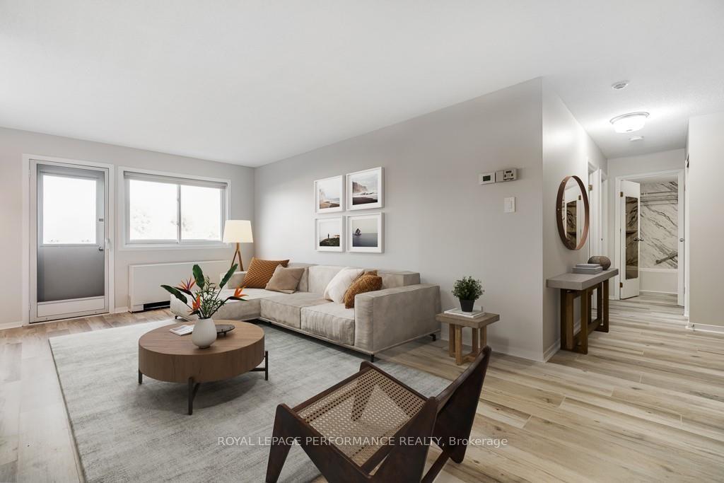 Photo 3 of Unit 406, 118 Fourth Street E, Cornwall — HOMEH