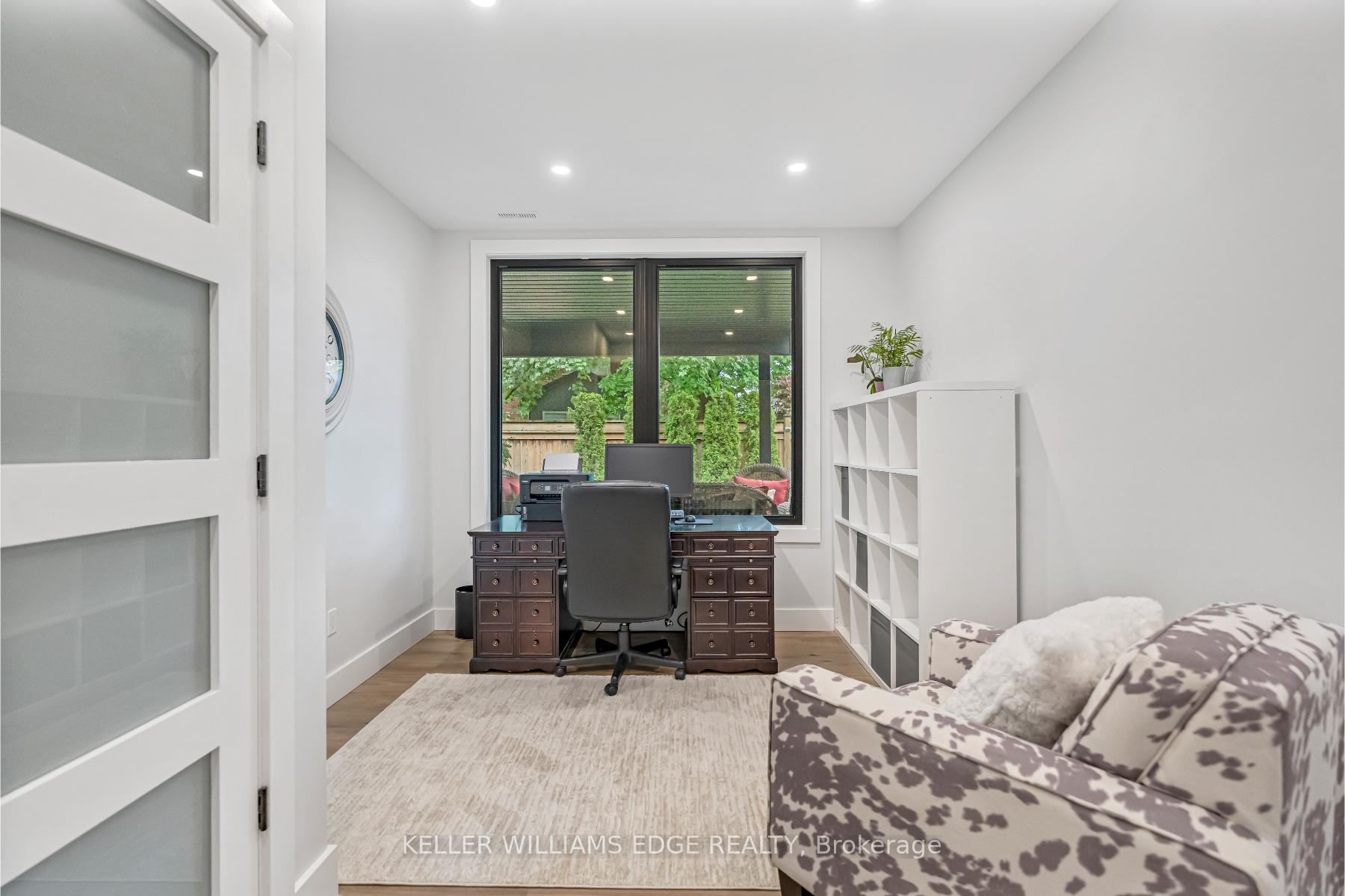 Photo 56 of 5 Carl Crescent, Hamilton, Waterdown — HOMEH