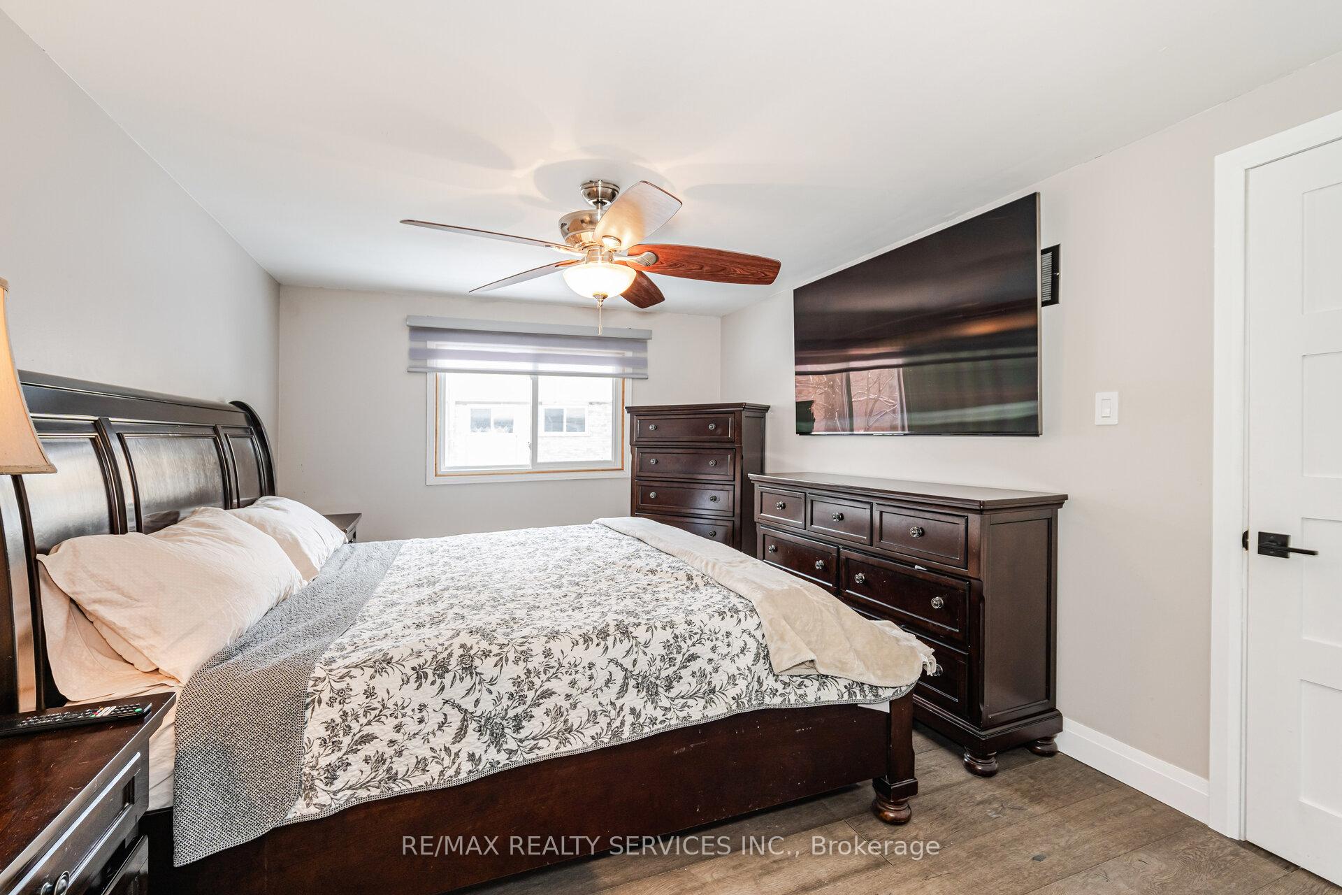 Photo 39 of 13 Royal Palm Drive, Brampton, Heart Lake East — HOMEH