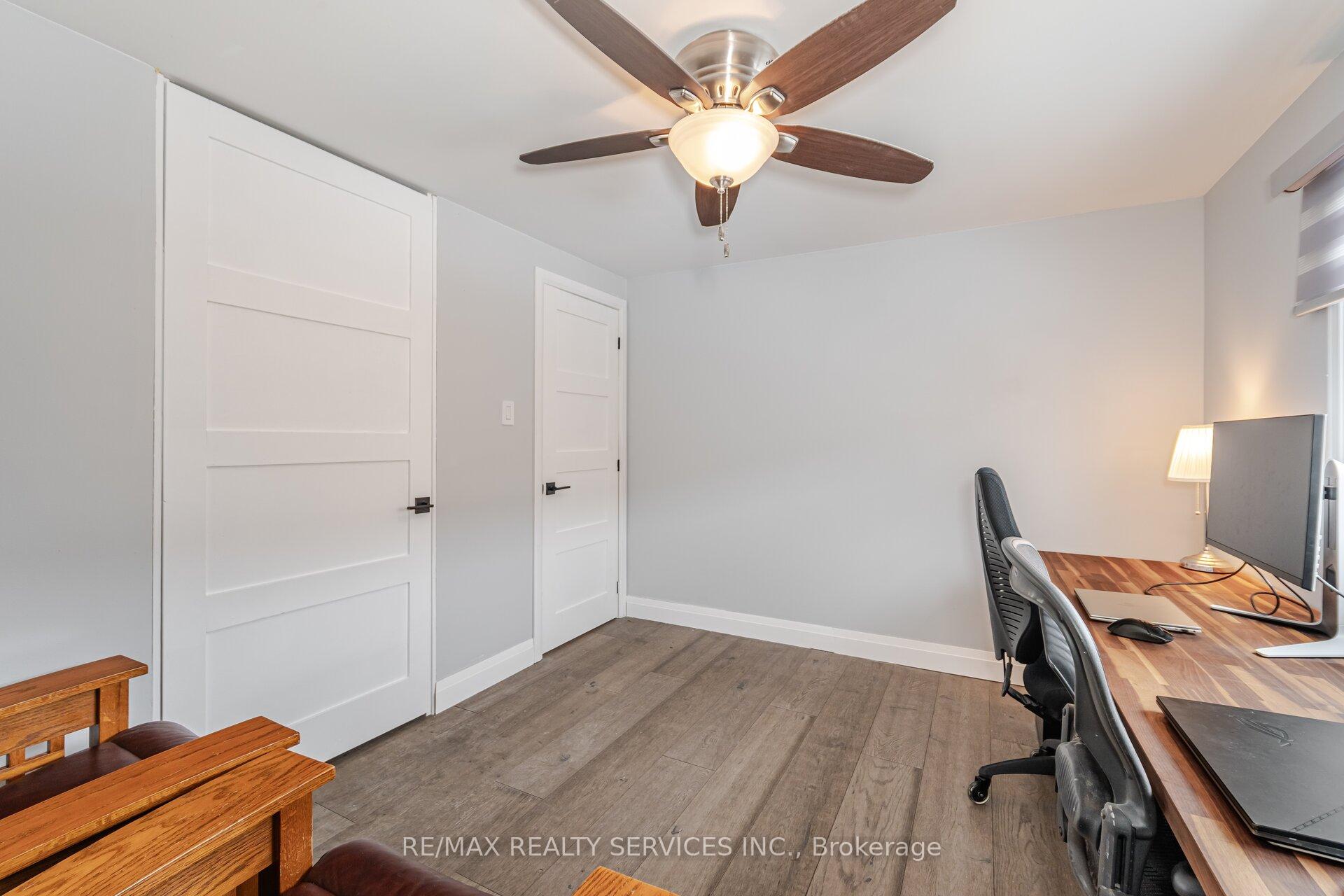 Photo 7 of 13 Royal Palm Drive, Brampton, Heart Lake East — HOMEH
