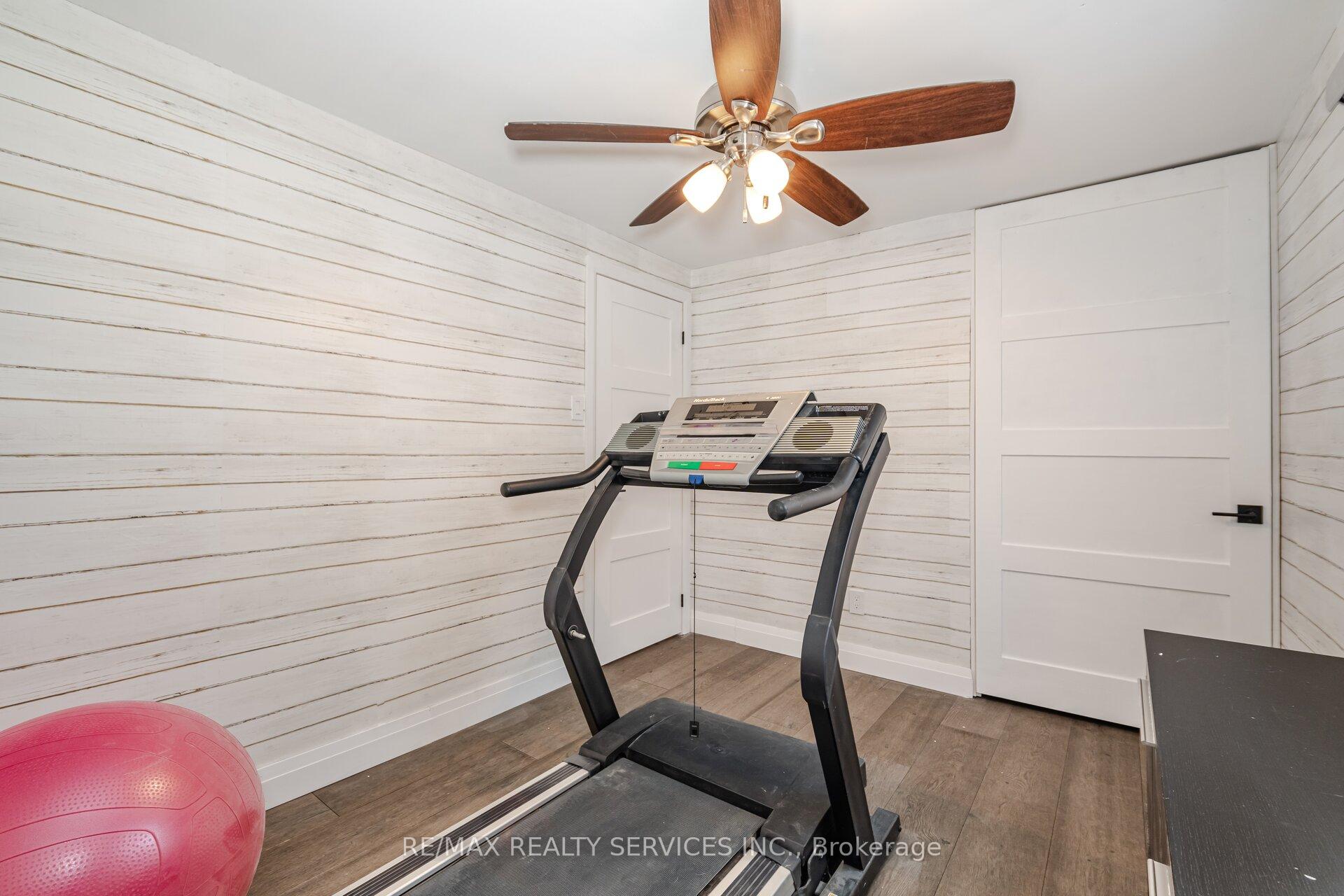 Photo 6 of 13 Royal Palm Drive, Brampton, Heart Lake East — HOMEH