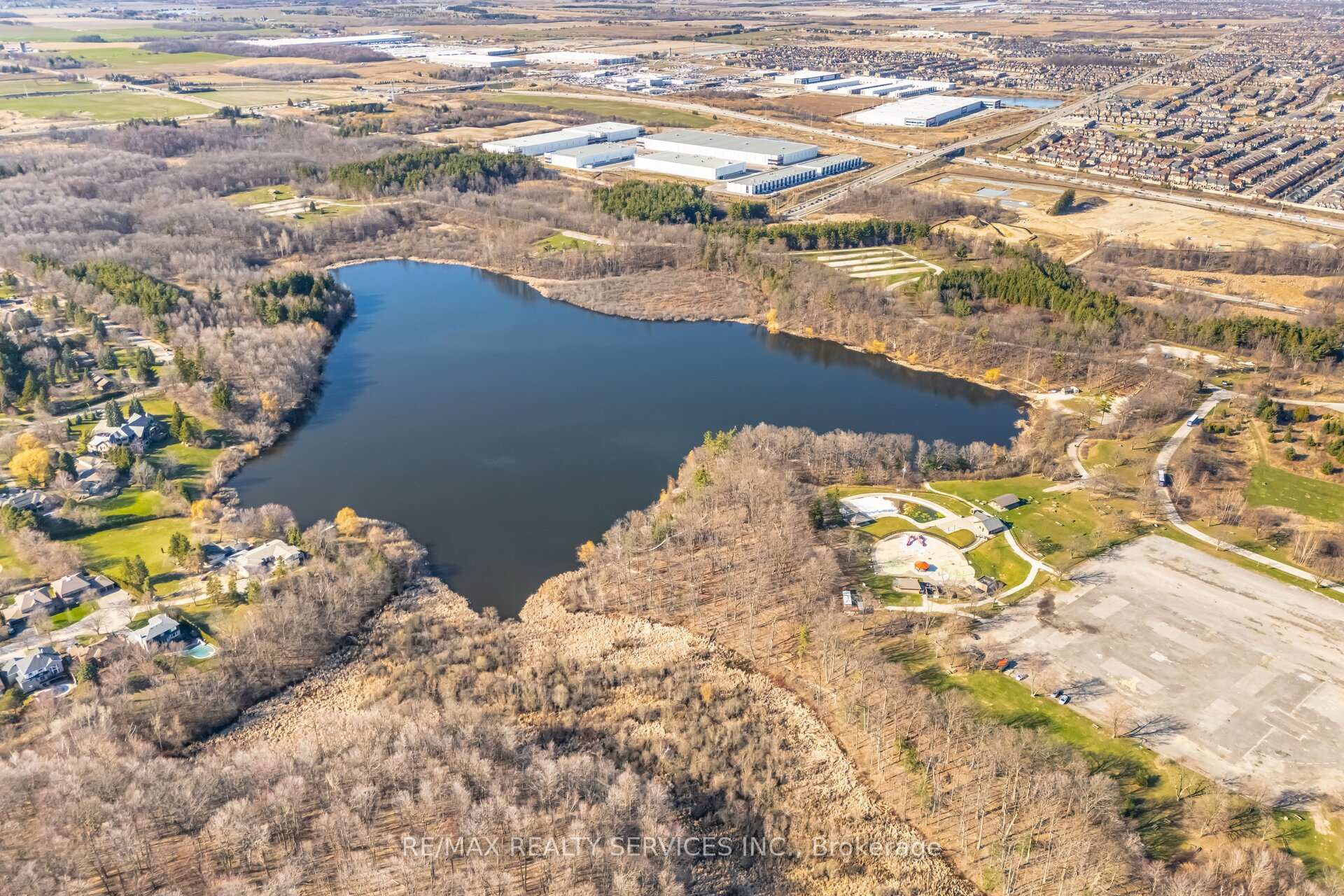 Photo 33 of 13 Royal Palm Drive, Brampton, Heart Lake East — HOMEH