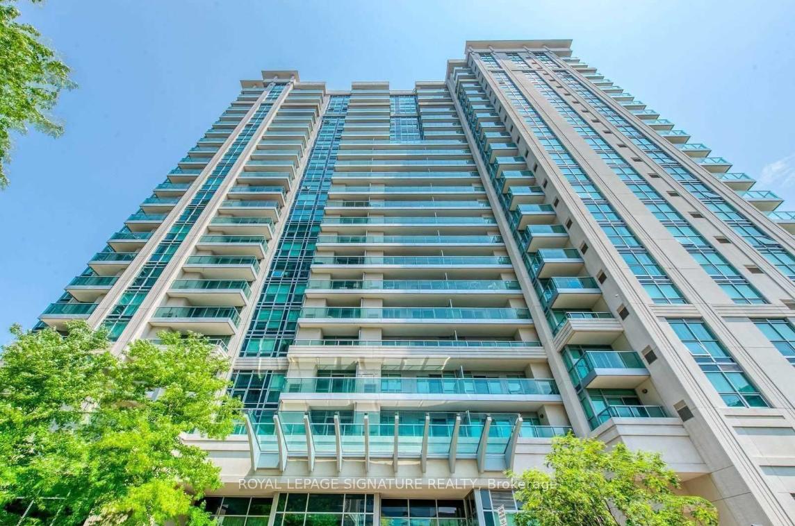 Front of Unit 609, 17 Anndale Drive