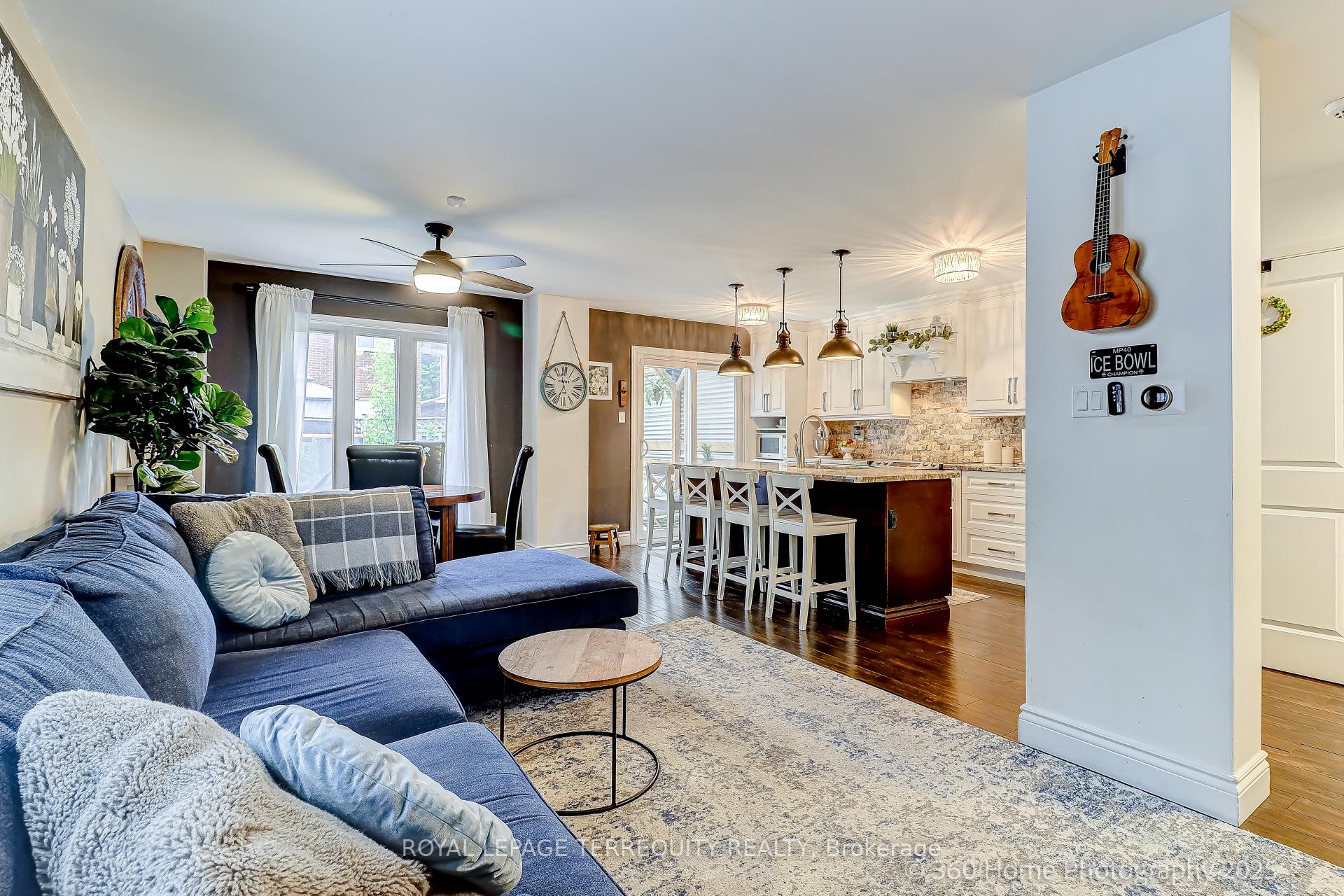 Photo 10 of 19 Tralee Street, Brampton, Heart Lake West — HOMEH