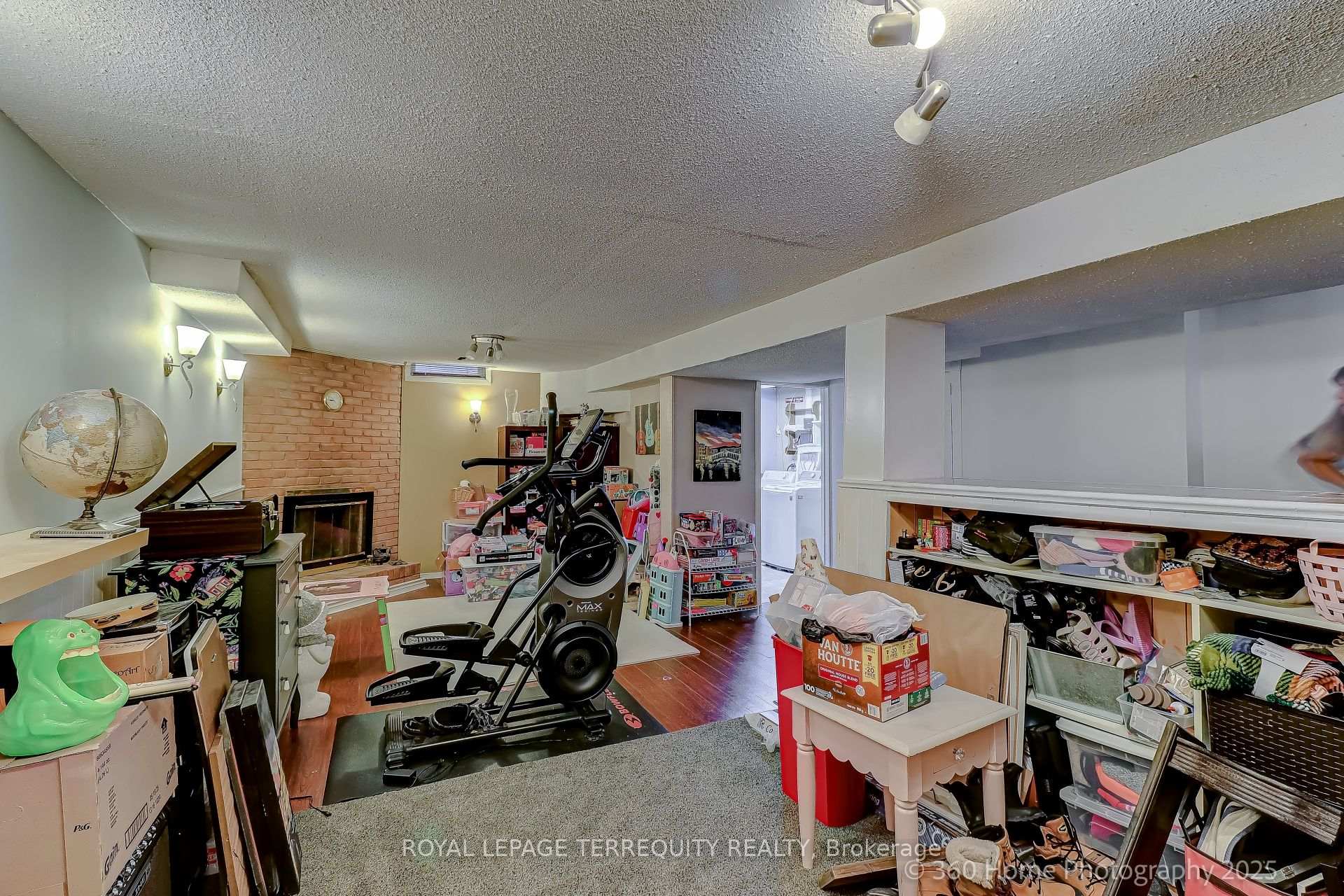 Photo 16 of 19 Tralee Street, Brampton, Heart Lake West — HOMEH