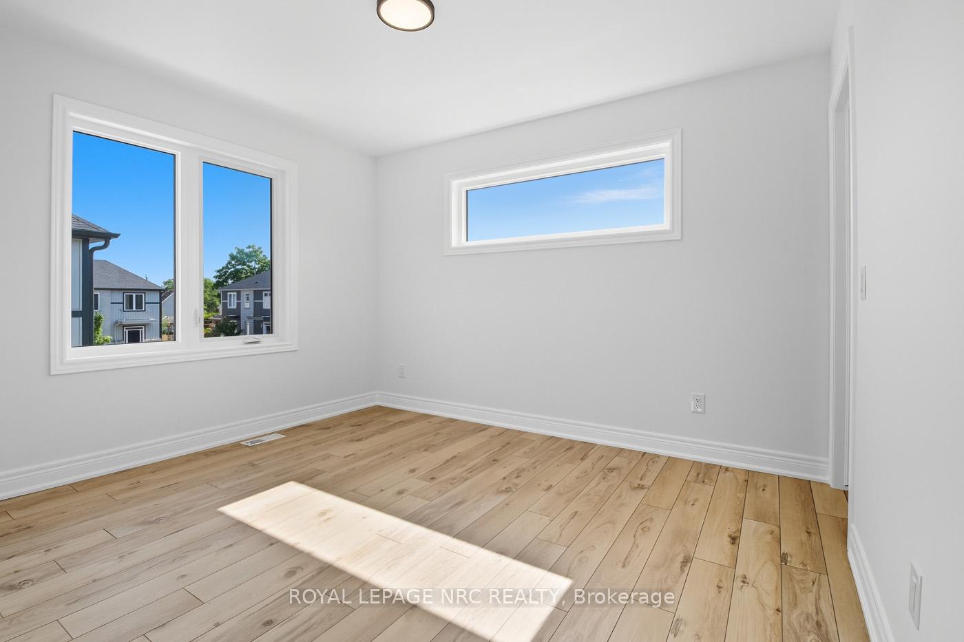 Photo 23 of Unit 13, 121A Moffatt Street, St. Catharines, Oakdale — HOMEH