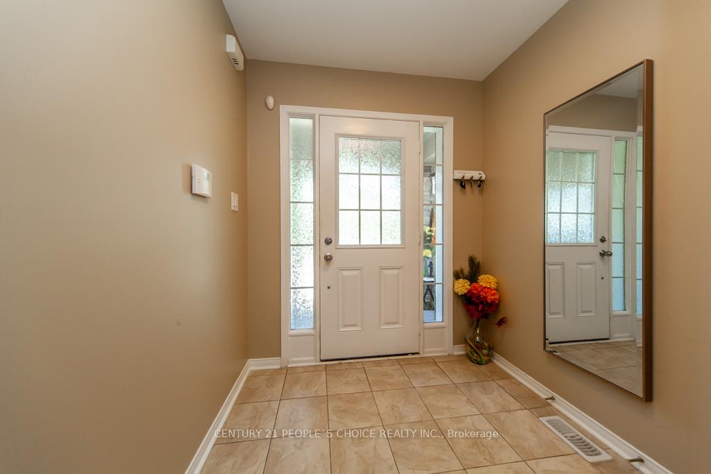 Photo 3 of 86 Tozer Crescent, Ajax, Northwest Ajax — HOMEH