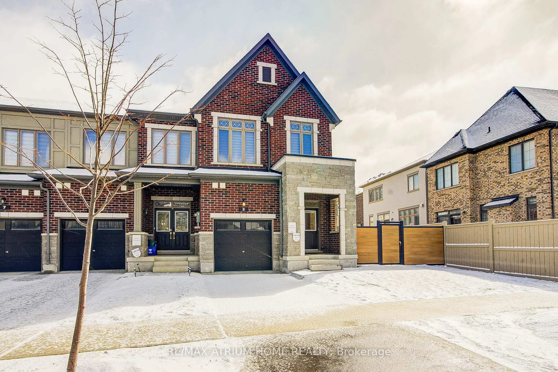 Front of 3 Jessica Antonella Street E