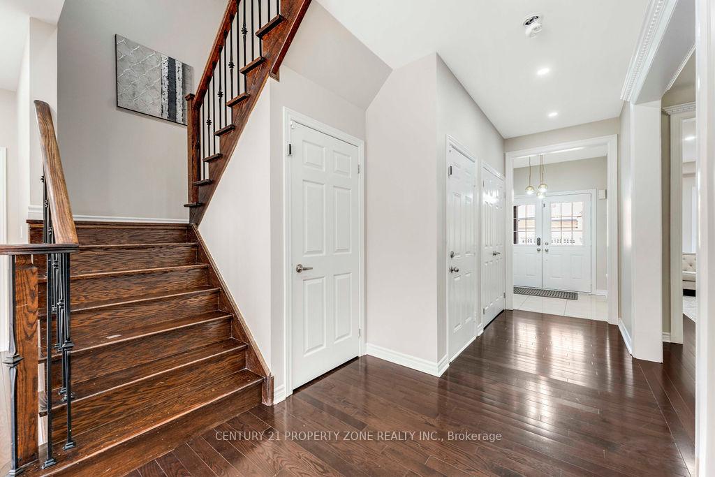 Photo 13 of 95 Teal Crest Circle, Brampton, Credit Valley — HOMEH