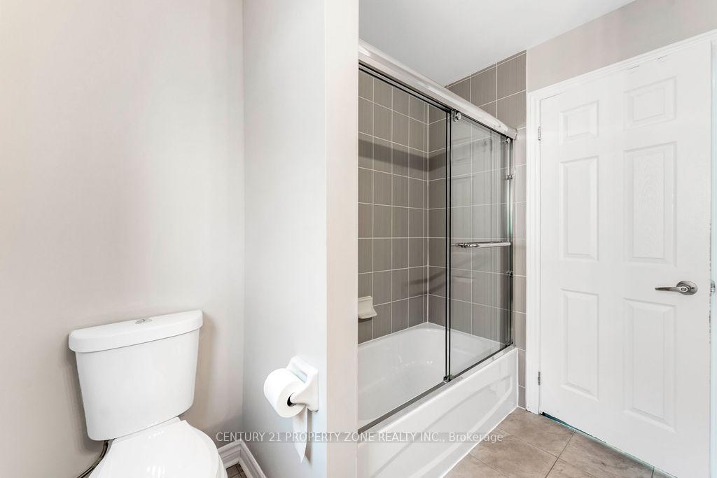 Photo 10 of 95 Teal Crest Circle, Brampton, Credit Valley — HOMEH