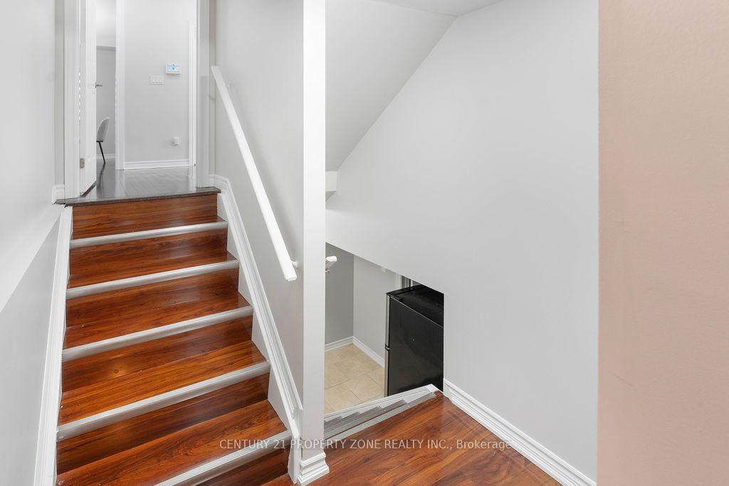 Photo 16 of 95 Teal Crest Circle, Brampton, Credit Valley — HOMEH