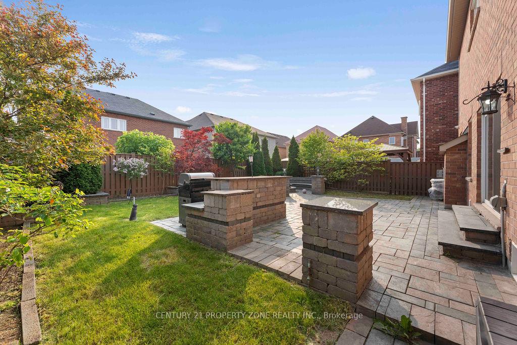 Photo 34 of 95 Teal Crest Circle, Brampton, Credit Valley — HOMEH