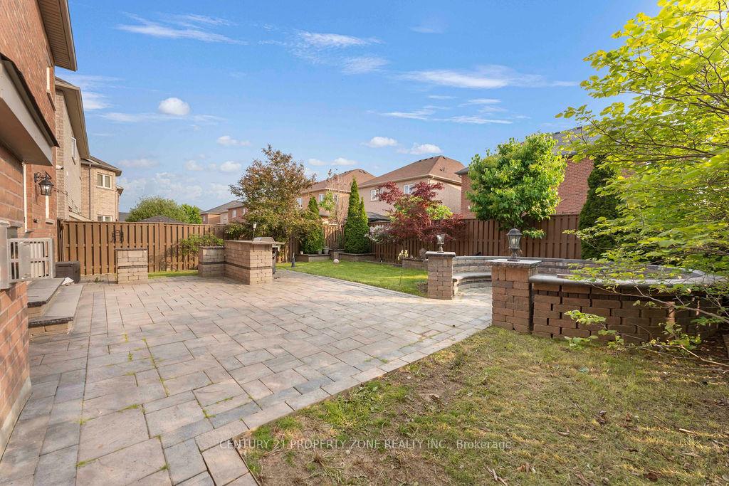 Photo 42 of 95 Teal Crest Circle, Brampton, Credit Valley — HOMEH