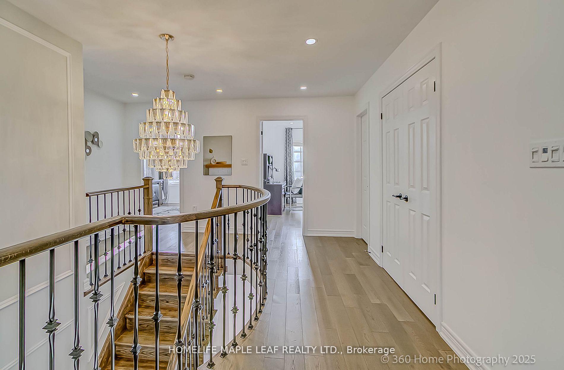 Photo 33 of 174 Bayhampton Drive, Brampton, Vales of Castlemore — HOMEH