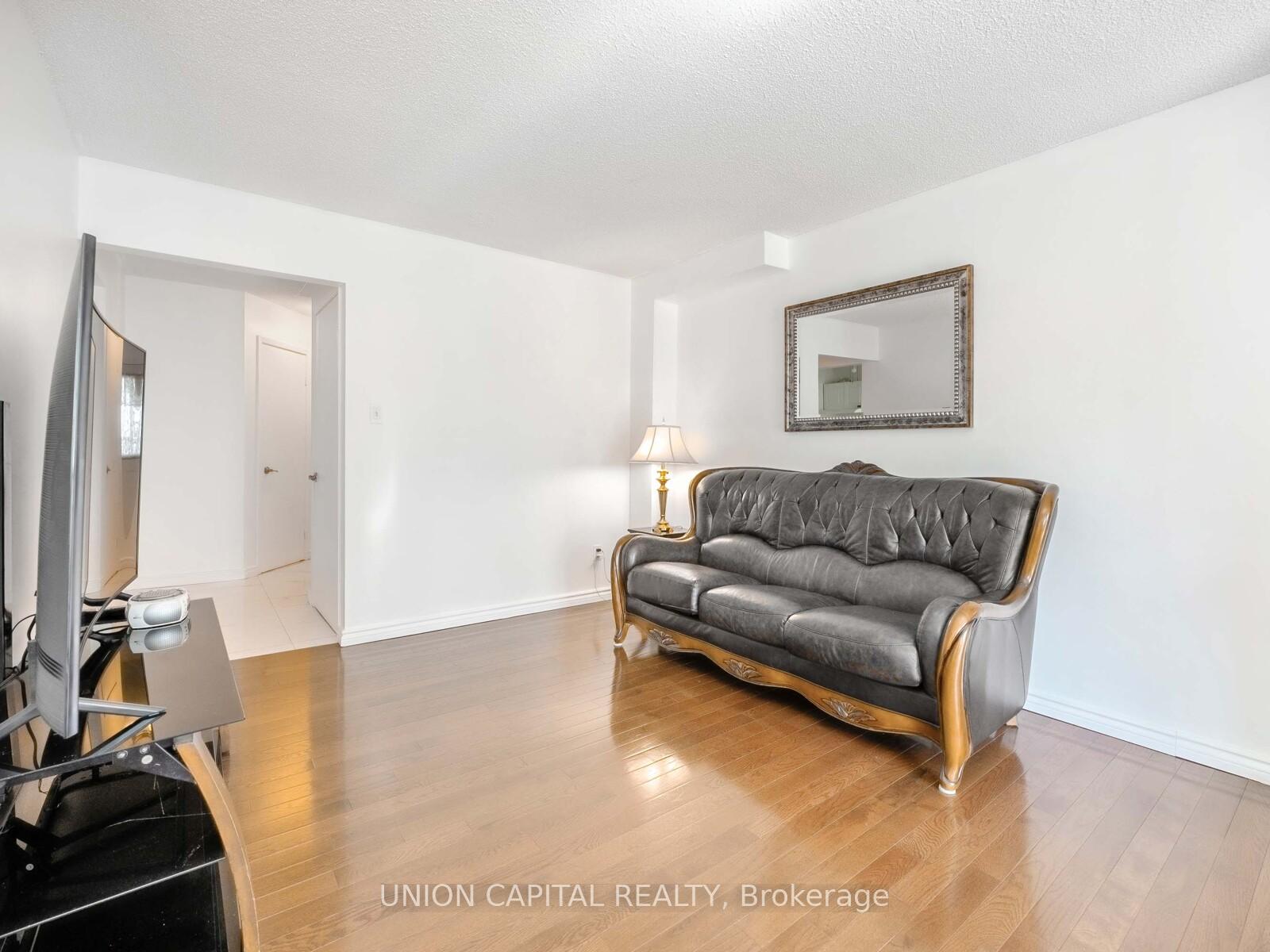 Photo 2 of 165 Simmons Boulevard, Brampton, Madoc — HOMEH