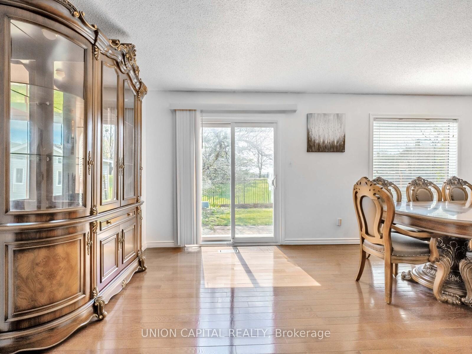 Photo 3 of 165 Simmons Boulevard, Brampton, Madoc — HOMEH