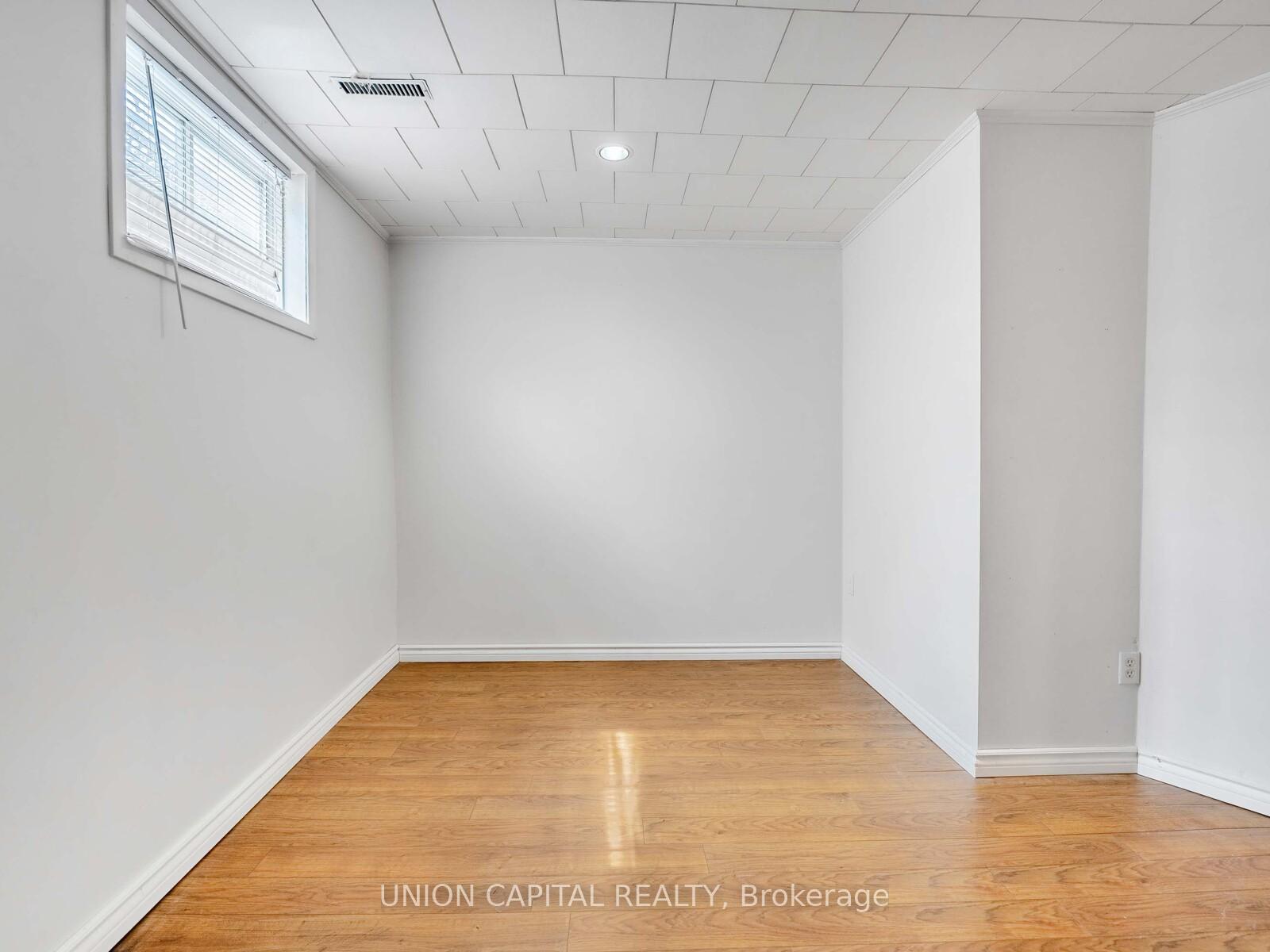 Photo 21 of 165 Simmons Boulevard, Brampton, Madoc — HOMEH