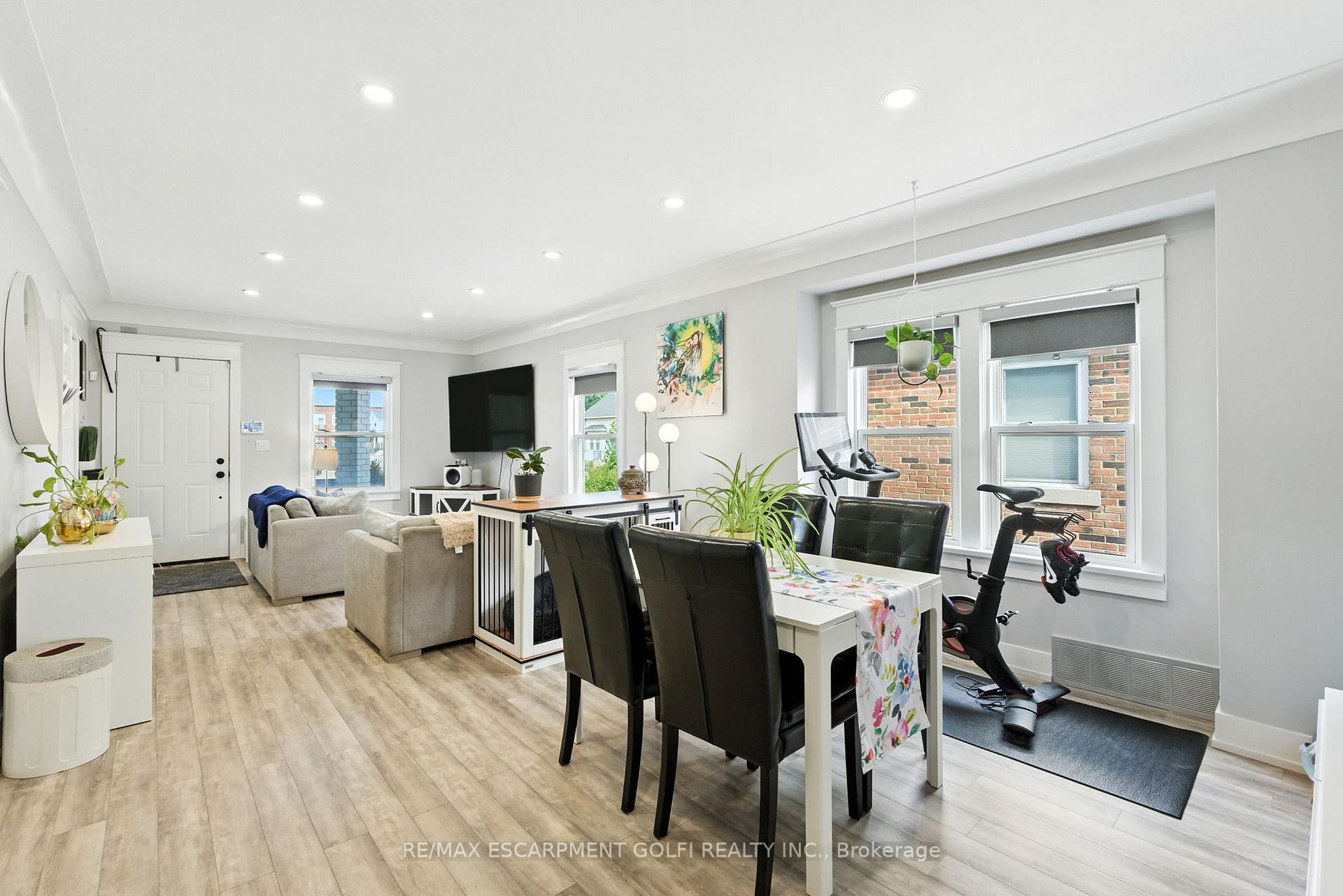 Photo 6 of 80 Haynes Avenue, St. Catharines, E. Chester — HOMEH