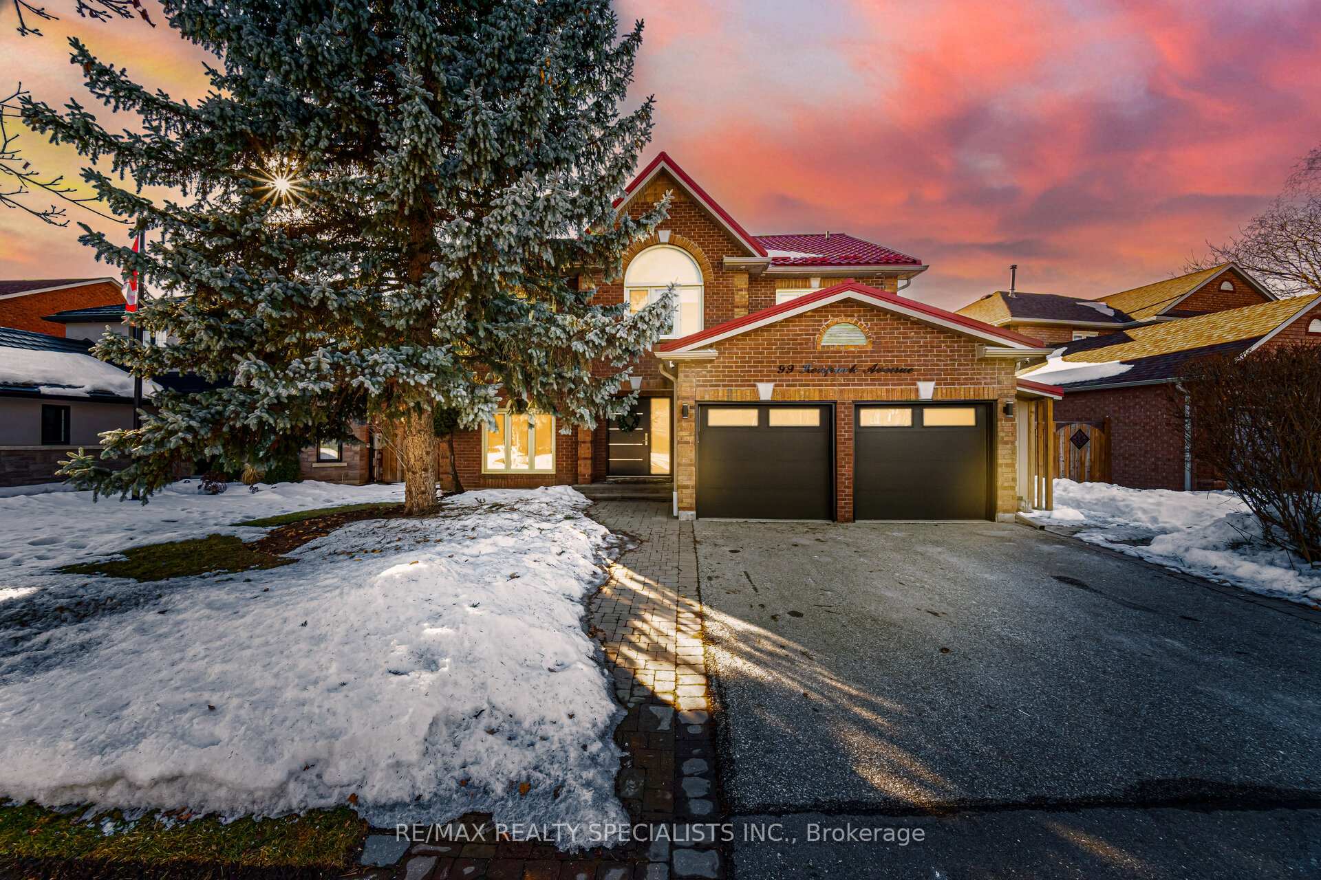 Front of 99 Kenpark Avenue