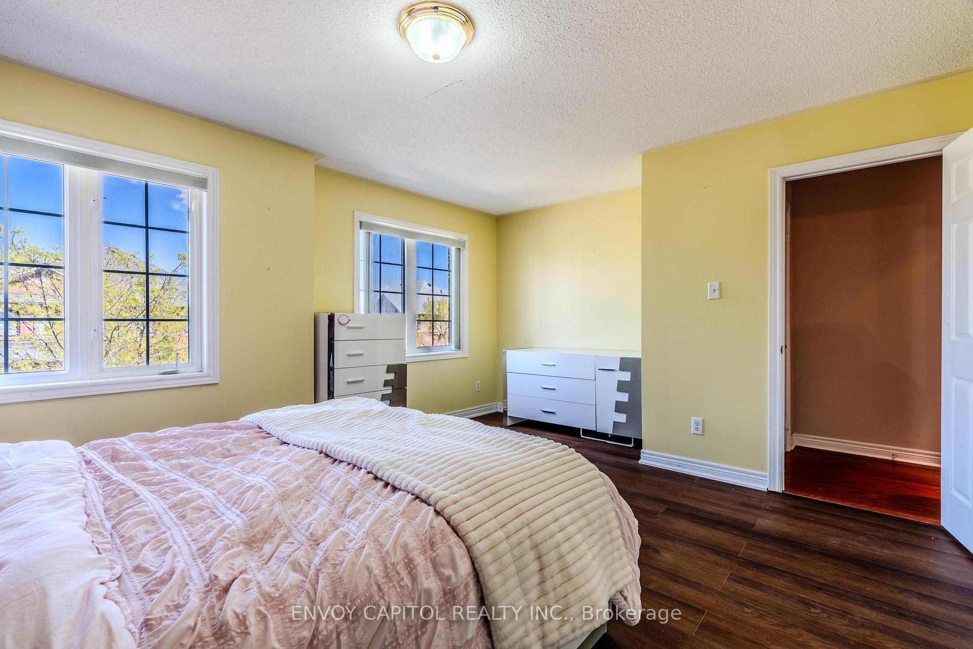 Photo 25 of 6 Sparkling Place, Brampton, Sandringham-Wellington — HOMEH