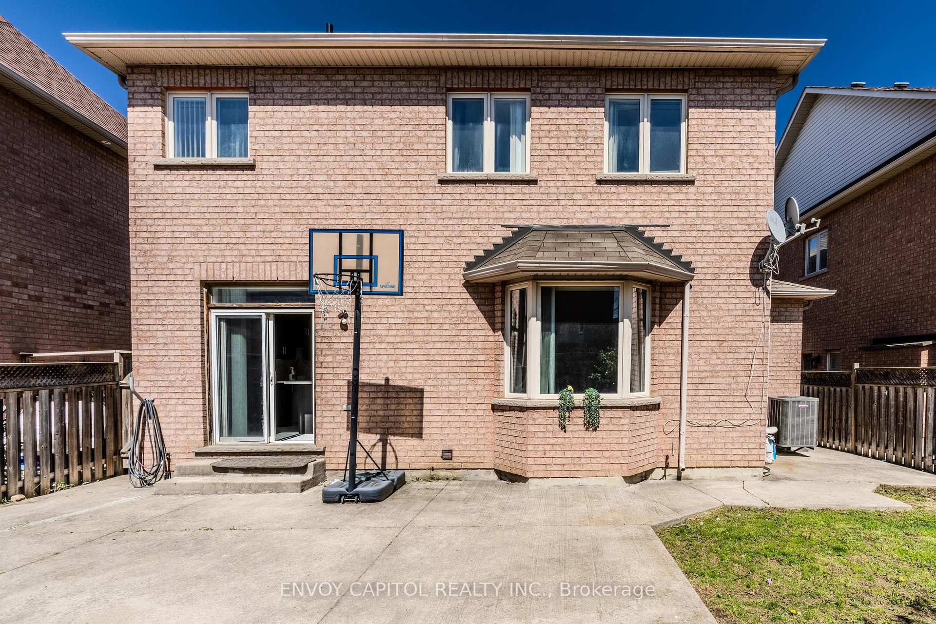 Photo 17 of 6 Sparkling Place, Brampton, Sandringham-Wellington — HOMEH