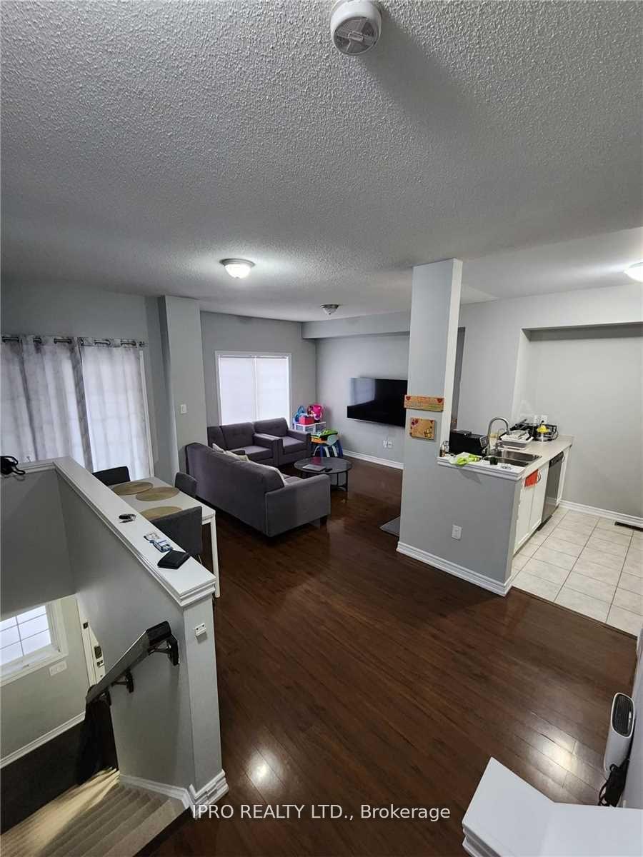 Photo 5 of Unit 103, 1401 Plains Road E, Burlington, Freeman — HOMEH