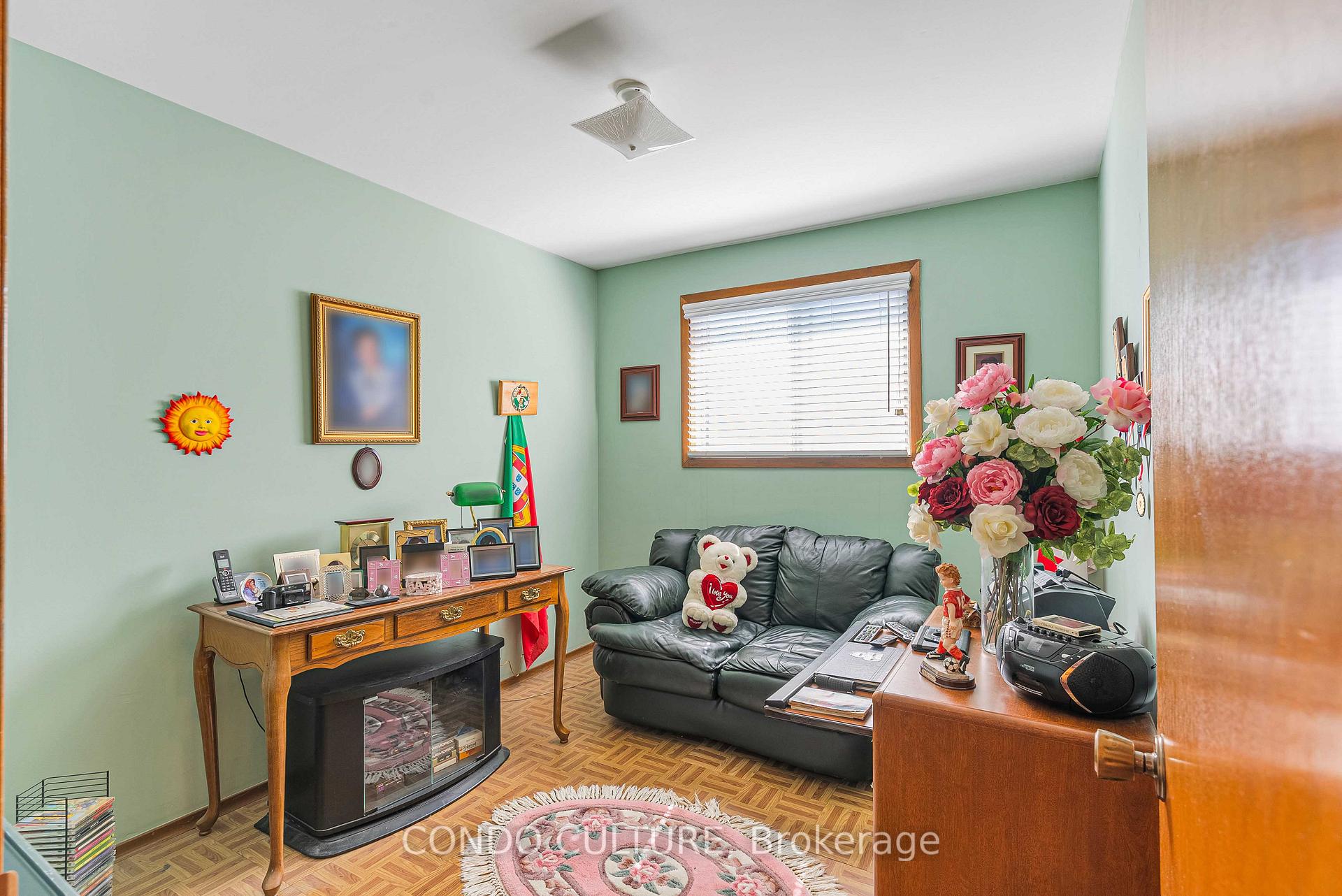 Photo 19 of 202 Ray Street N, Hamilton, Strathcona — HOMEH