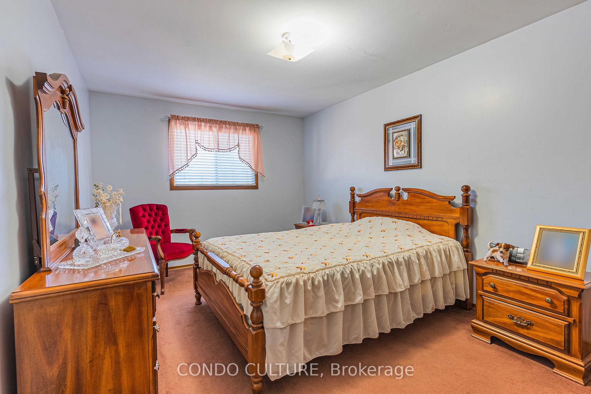 Photo 23 of 202 Ray Street N, Hamilton, Strathcona — HOMEH