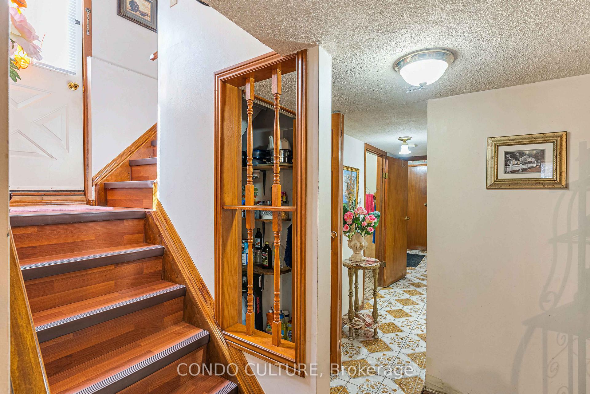Photo 31 of 202 Ray Street N, Hamilton, Strathcona — HOMEH