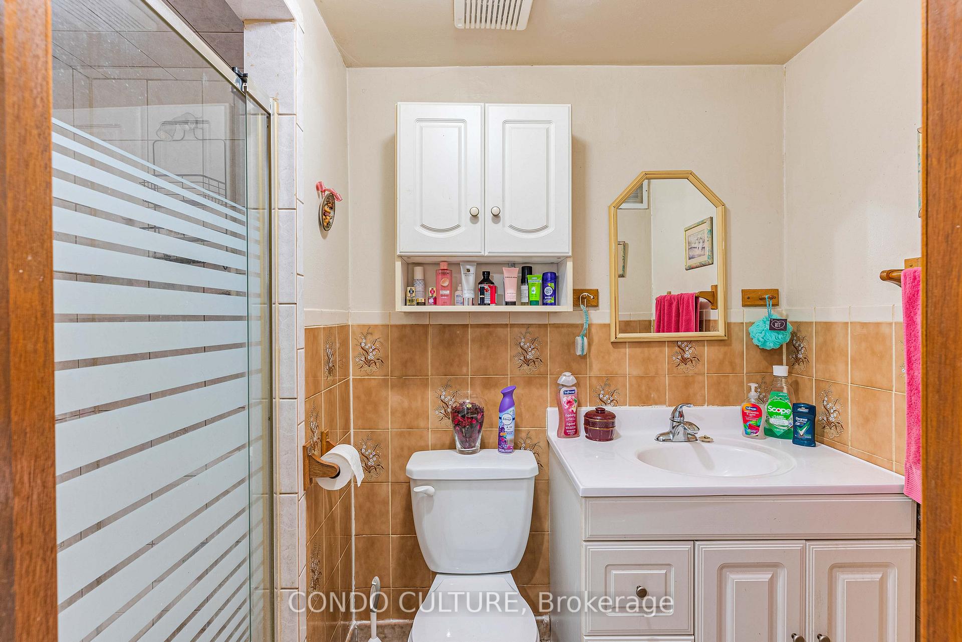 Photo 46 of 202 Ray Street N, Hamilton, Strathcona — HOMEH