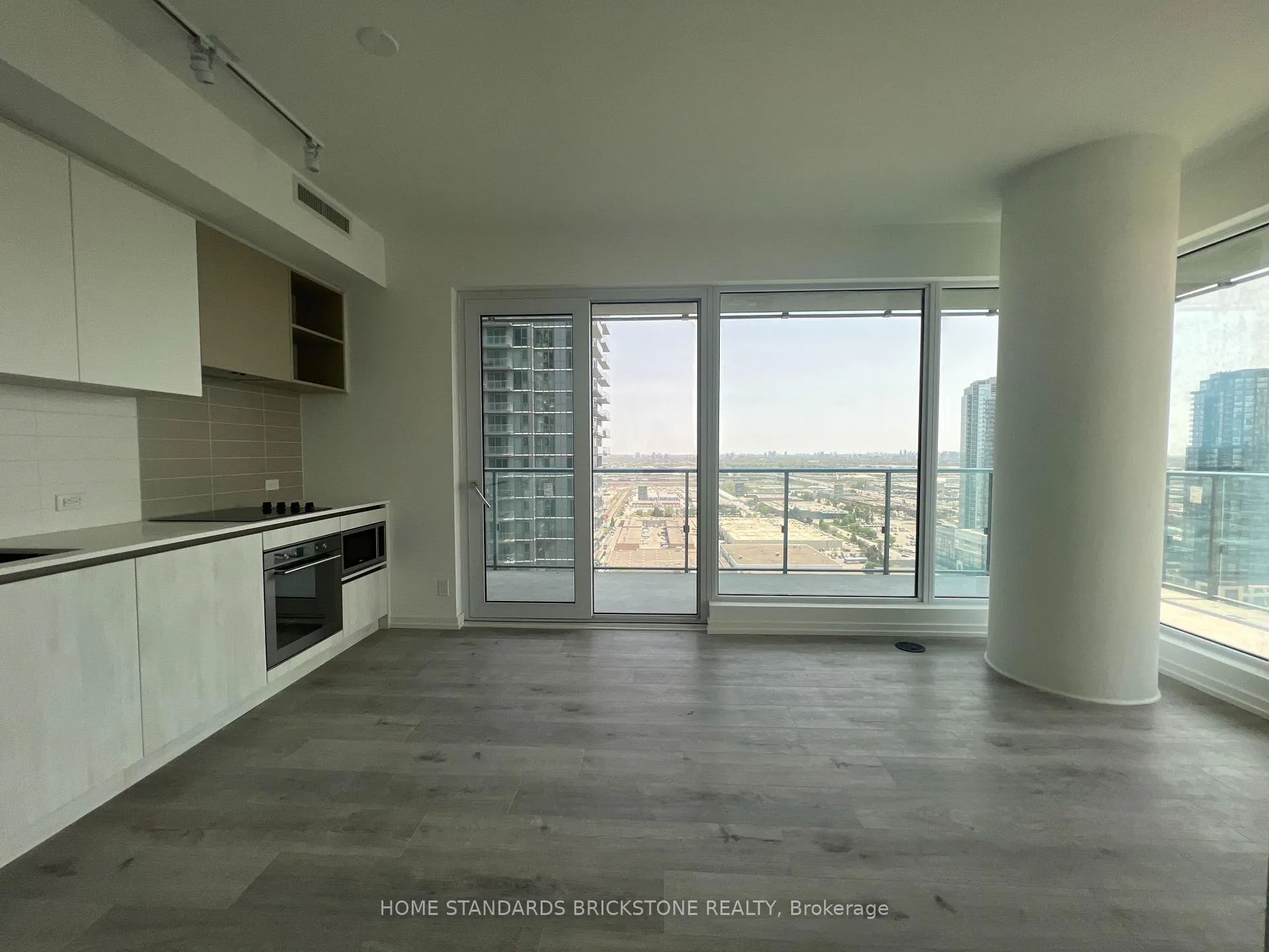 Photo 1 of Unit 2812, 7890 Jane Street, Vaughan, Vaughan Corporate Centre — HOMEH