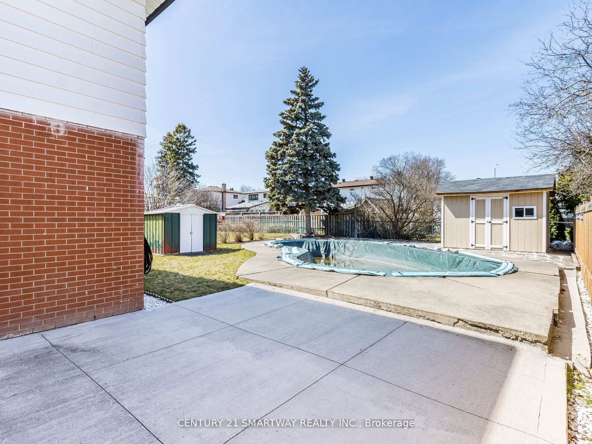 Photo 31 of 10 Governor Grove Crescent, Brampton, Brampton South — HOMEH