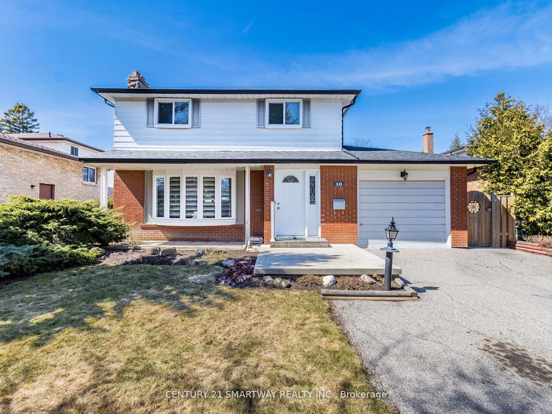 Photo 40 of 10 Governor Grove Crescent, Brampton, Brampton South — HOMEH