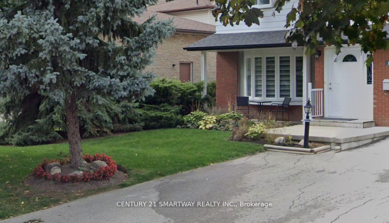 Photo 26 of 10 Governor Grove Crescent, Brampton, Brampton South — HOMEH
