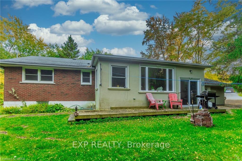Photo 10 of Unit A, 376 Philip Place, Hamilton, Ancaster — HOMEH