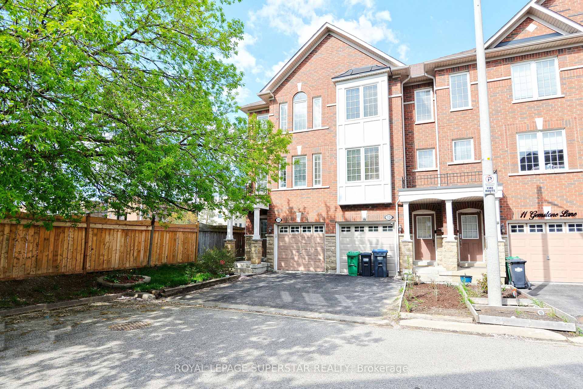 Front of 15 Gemstone Lane