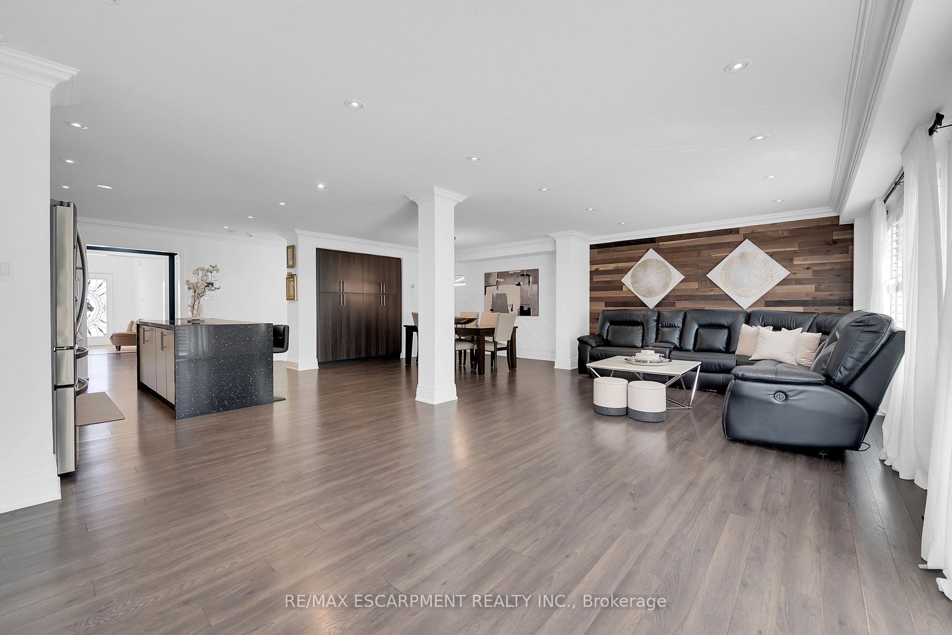 Photo 15 of 72 Aldgate Avenue, Hamilton, Stoney Creek Mountain — HOMEH