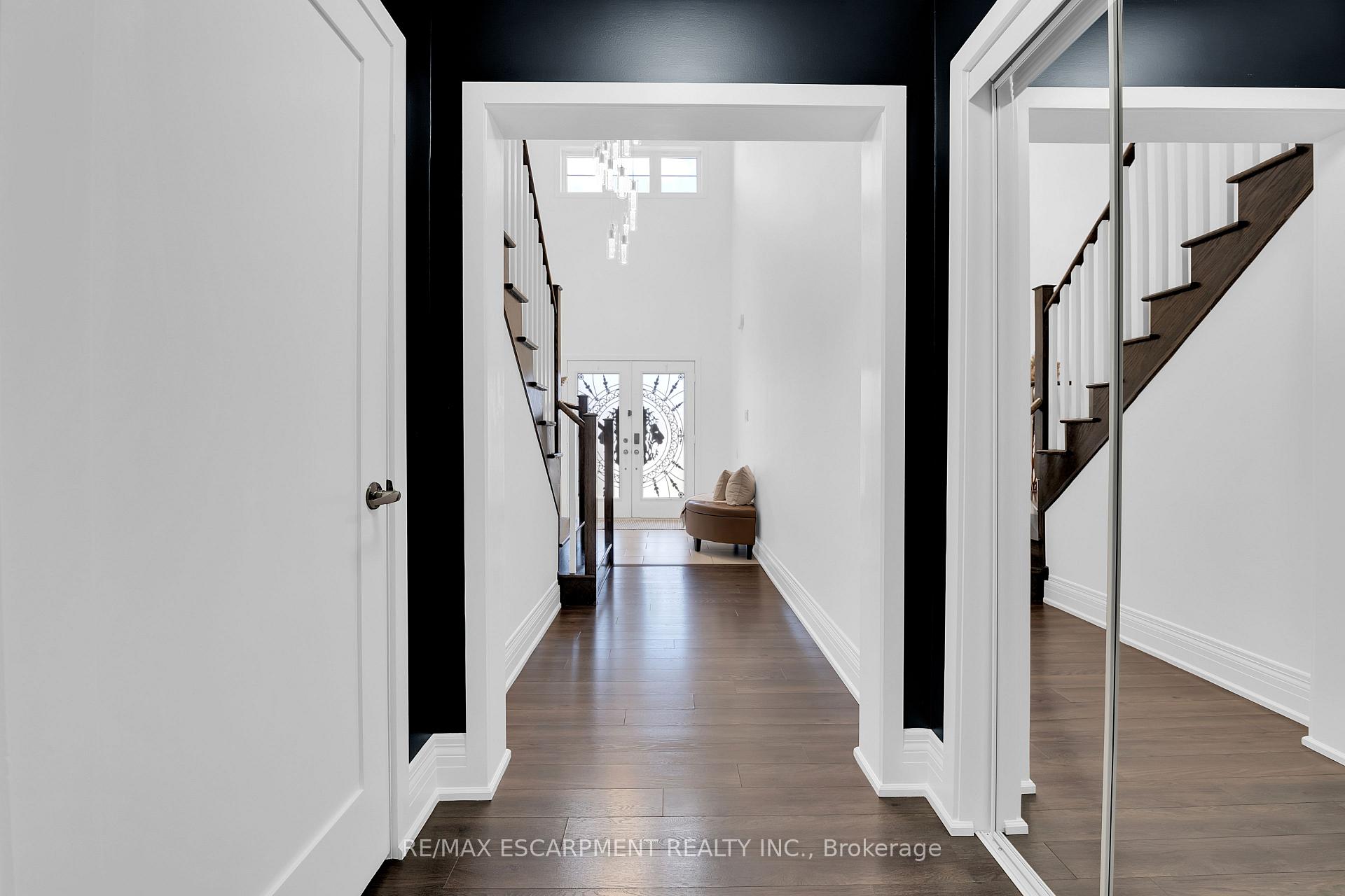 Photo 20 of 72 Aldgate Avenue, Hamilton, Stoney Creek Mountain — HOMEH
