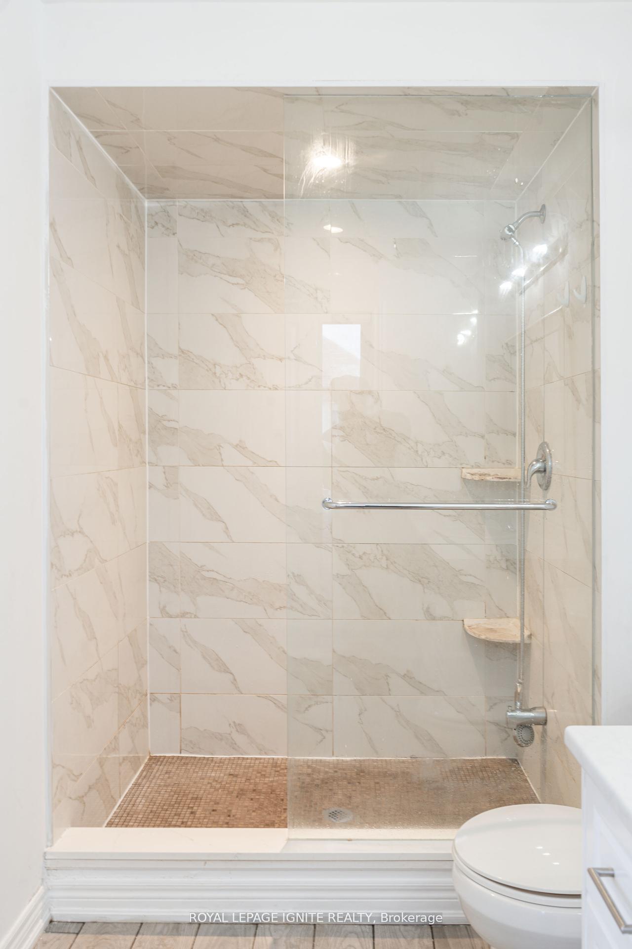 Photo 9 of 55 Speedwell Street, Brampton, Credit Valley — HOMEH