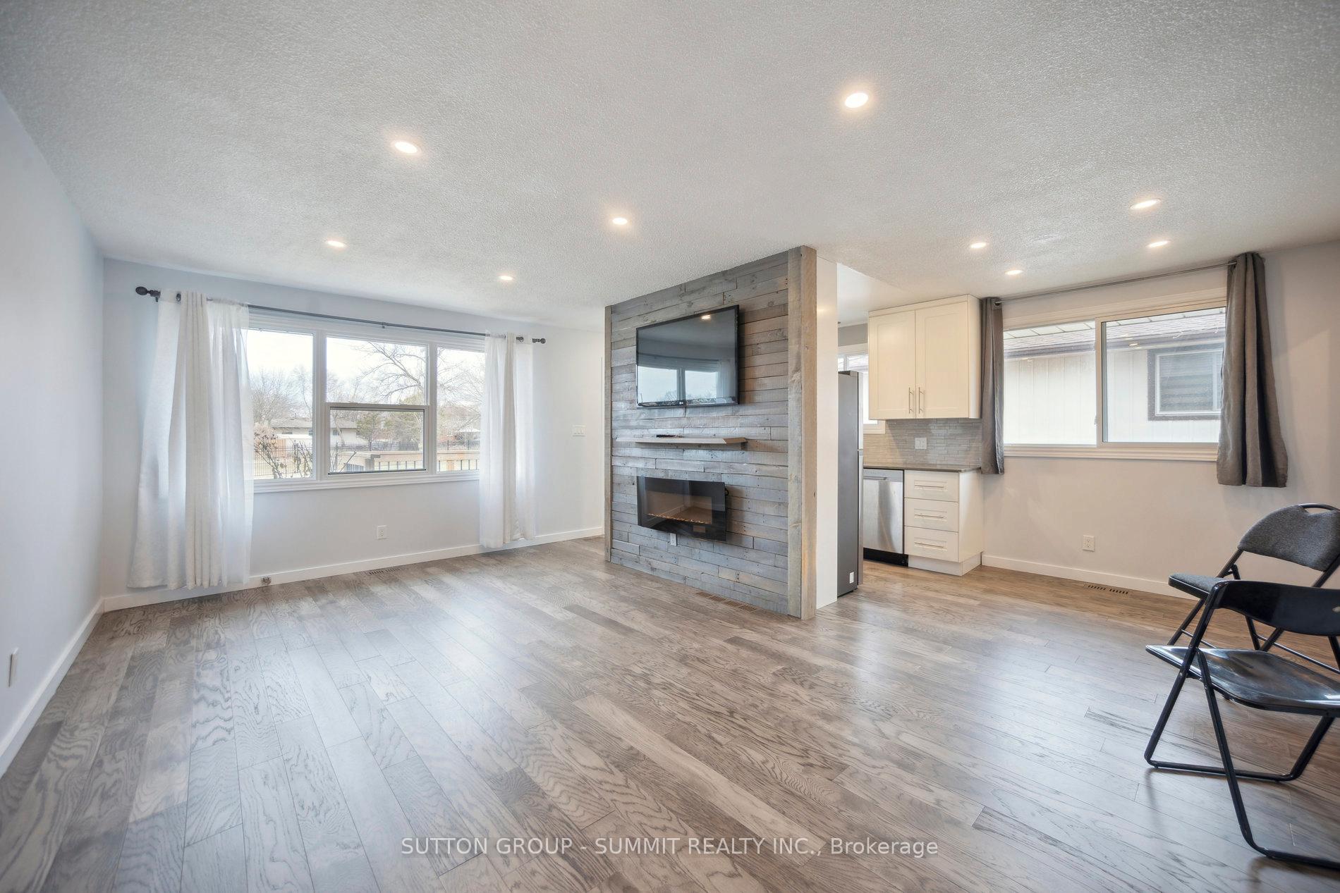 Photo 6 of 37 Tunis Street, St. Catharines, Western Hill — HOMEH
