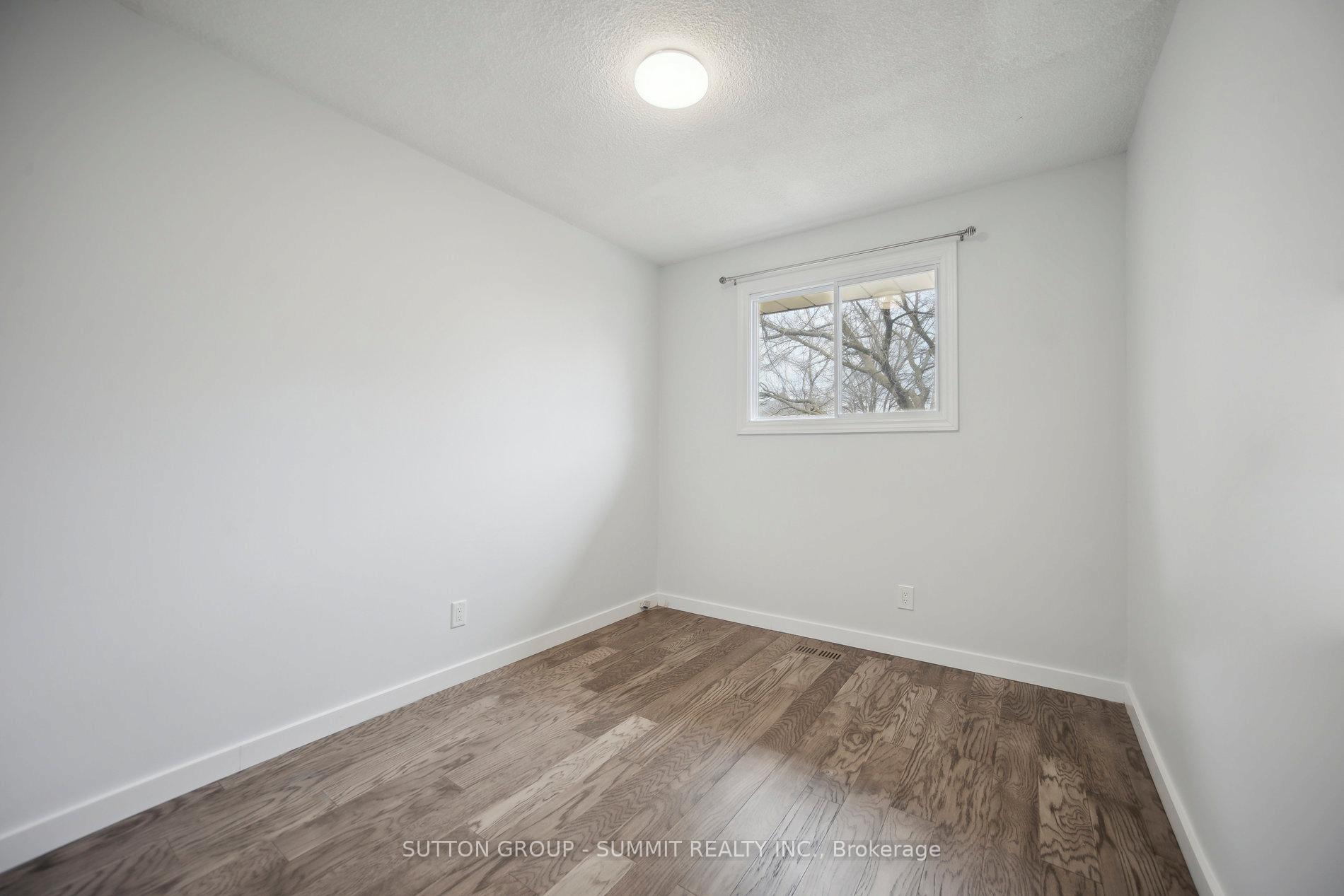 Photo 13 of 37 Tunis Street, St. Catharines, Western Hill — HOMEH
