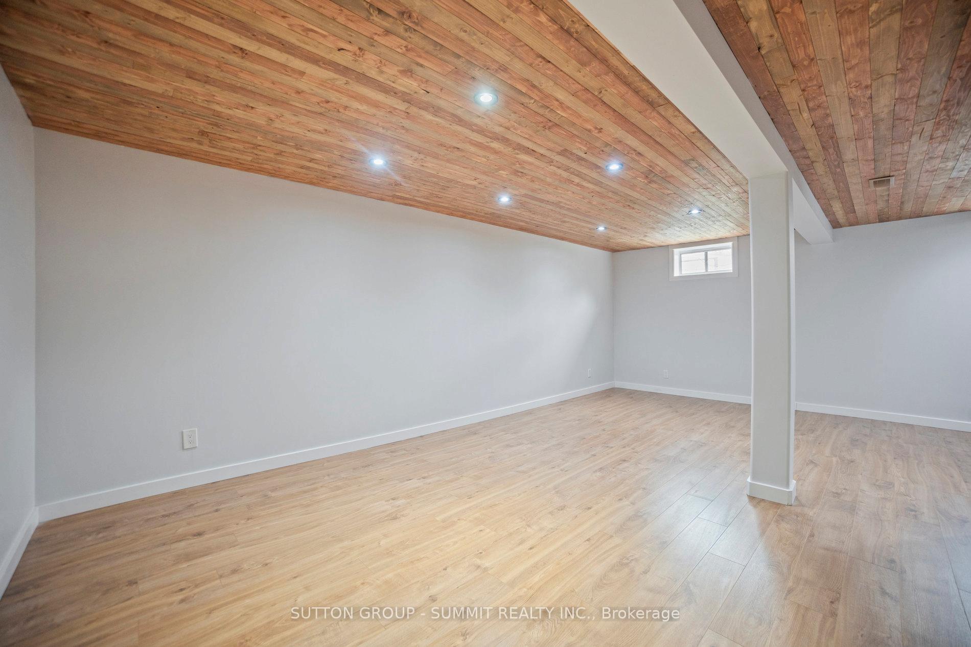 Photo 16 of 37 Tunis Street, St. Catharines, Western Hill — HOMEH