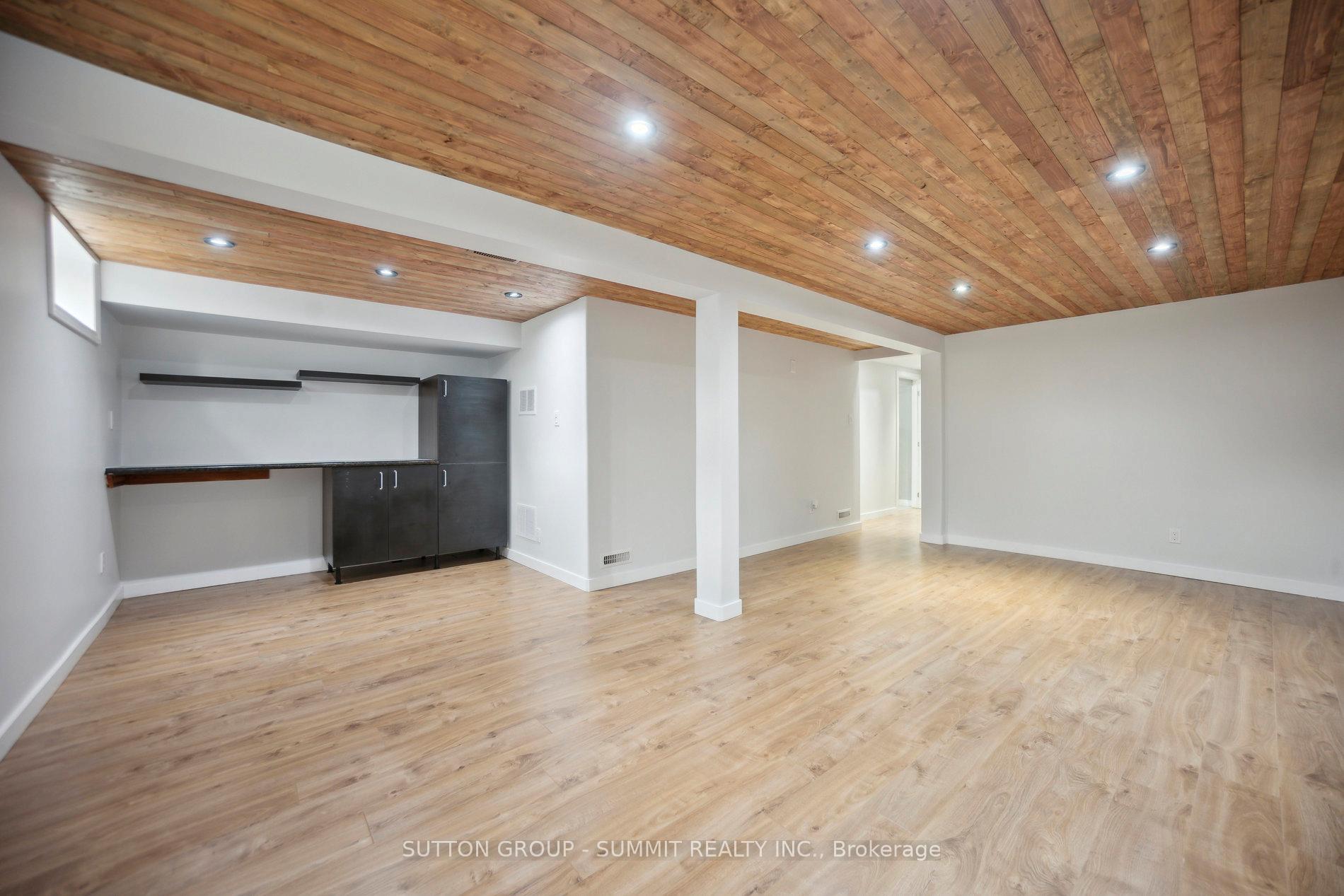 Photo 19 of 37 Tunis Street, St. Catharines, Western Hill — HOMEH