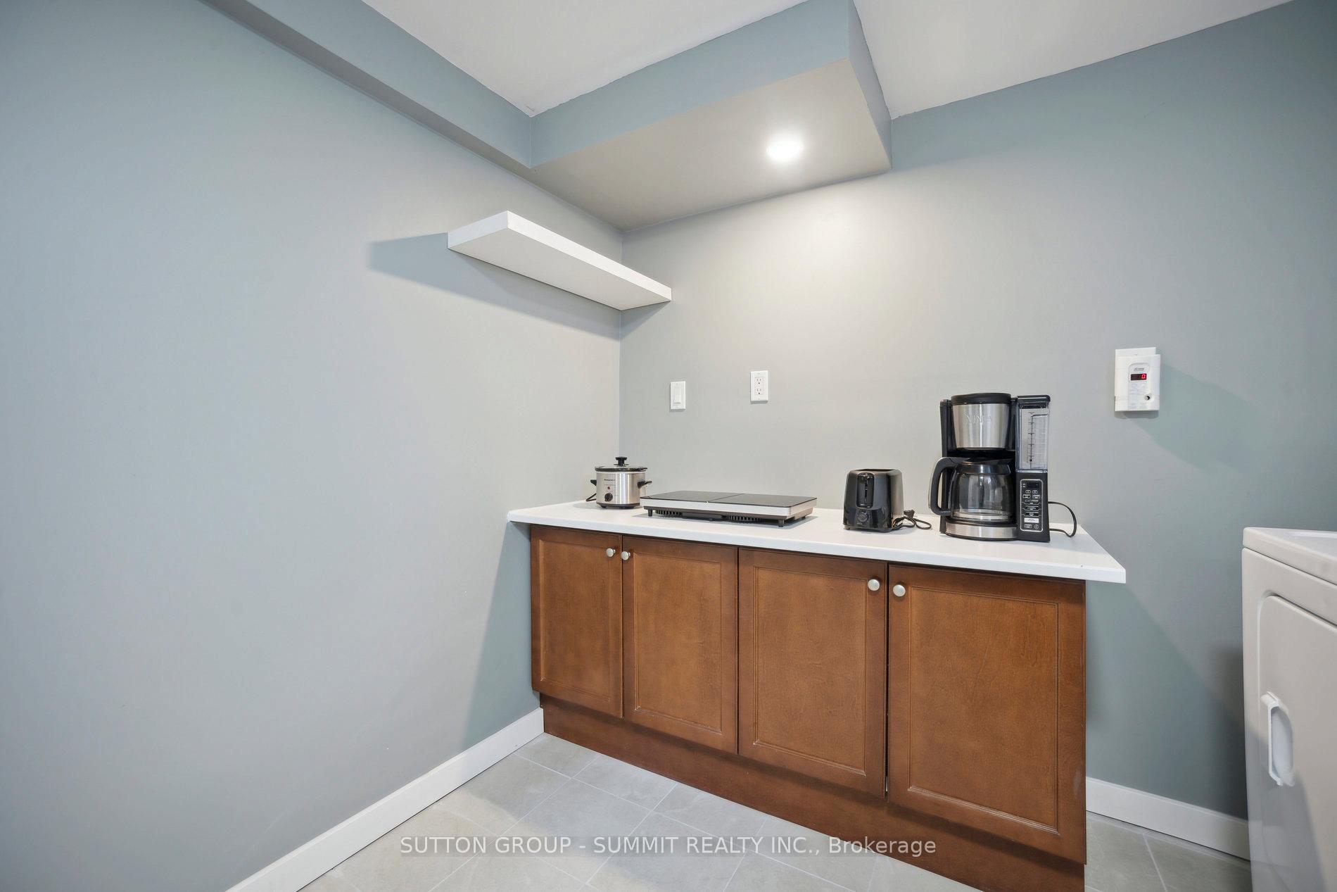 Photo 21 of 37 Tunis Street, St. Catharines, Western Hill — HOMEH