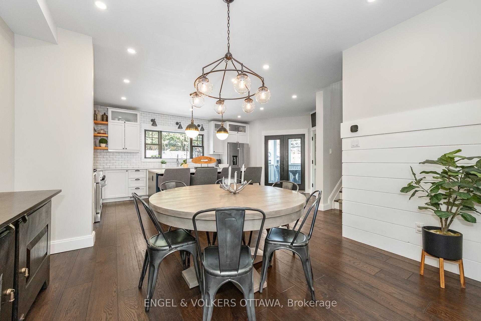 Photo 10 of 25 Mason Terrace, Ottawa, Ottawa East — HOMEH