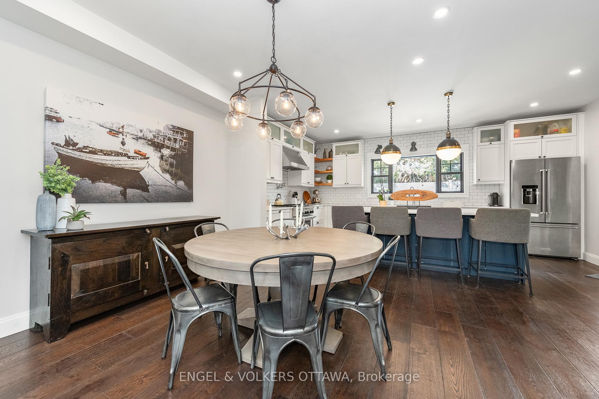 Photo 16 of 25 Mason Terrace, Ottawa, Ottawa East — HOMEH