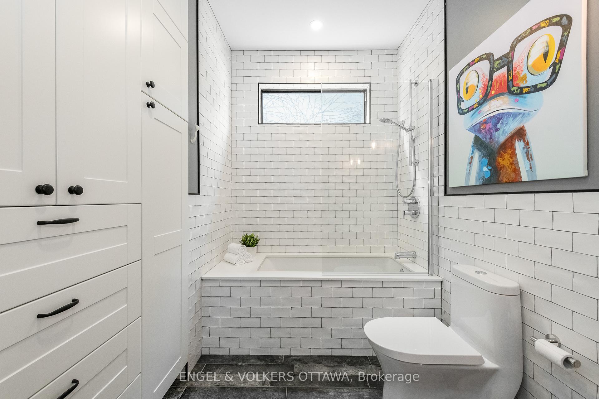 Photo 33 of 25 Mason Terrace, Ottawa, Ottawa East — HOMEH