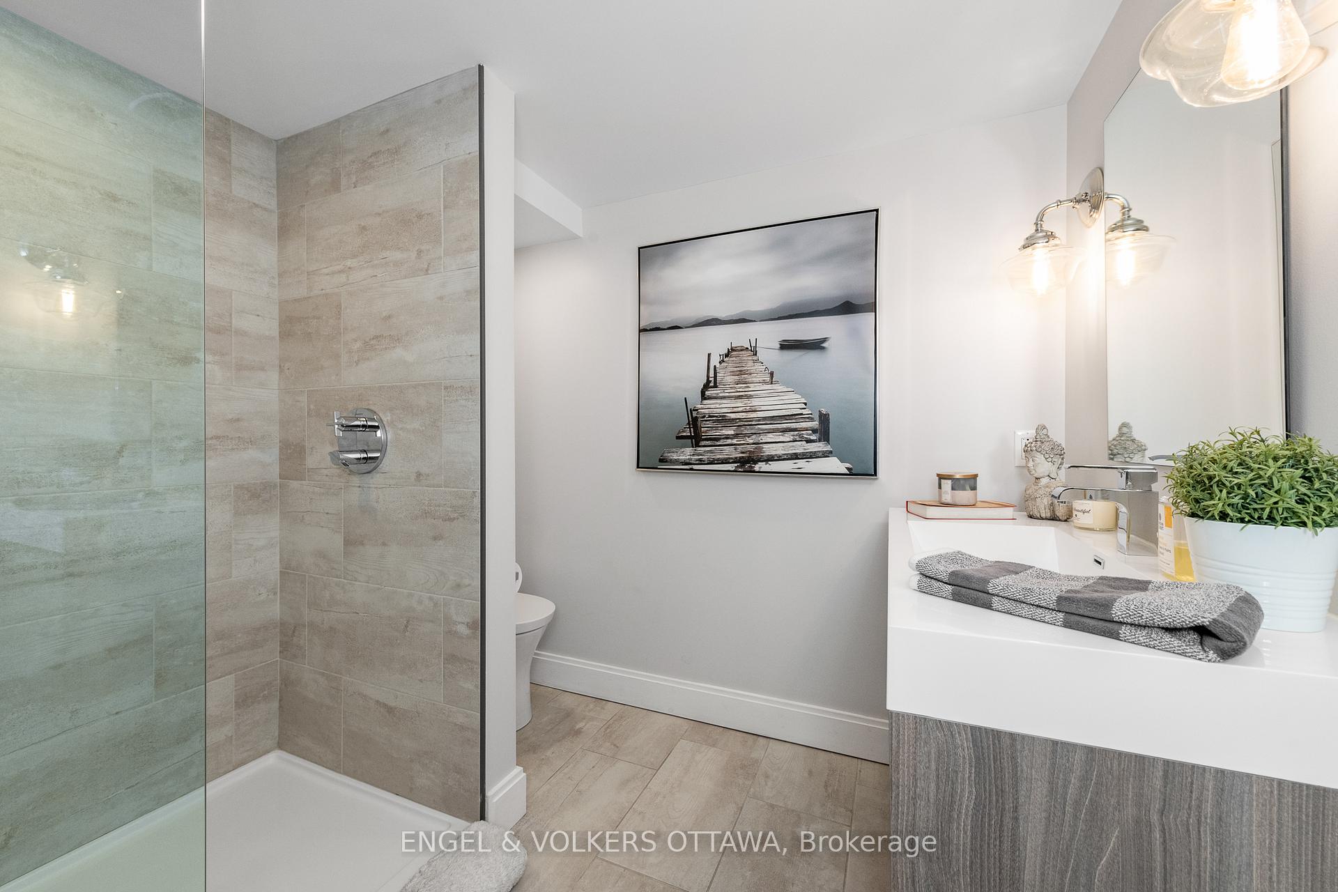 Photo 47 of 25 Mason Terrace, Ottawa, Ottawa East — HOMEH