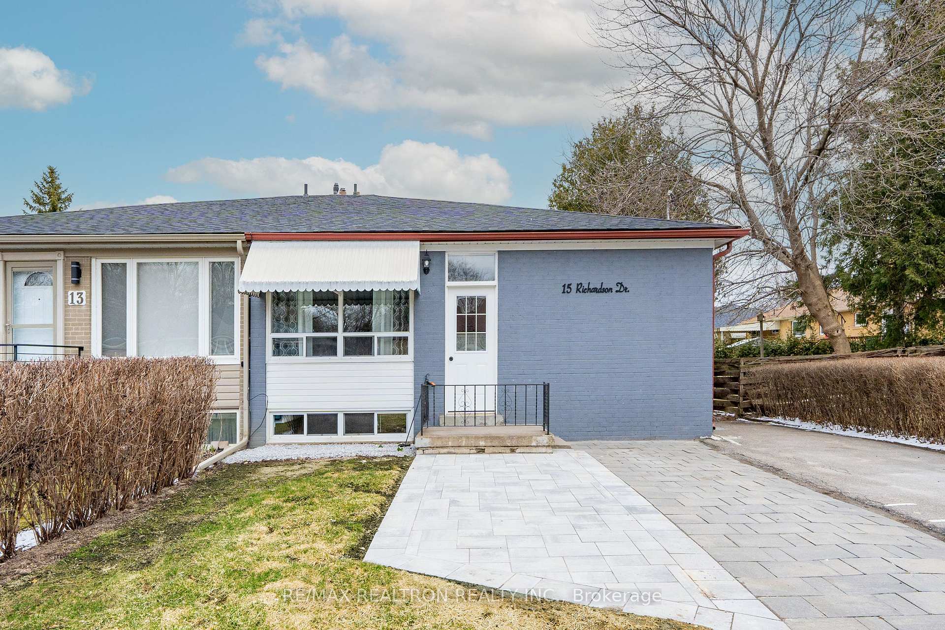 Photo 1 of 15 Richardson Drive, Aurora, Aurora Highlands — HOMEH